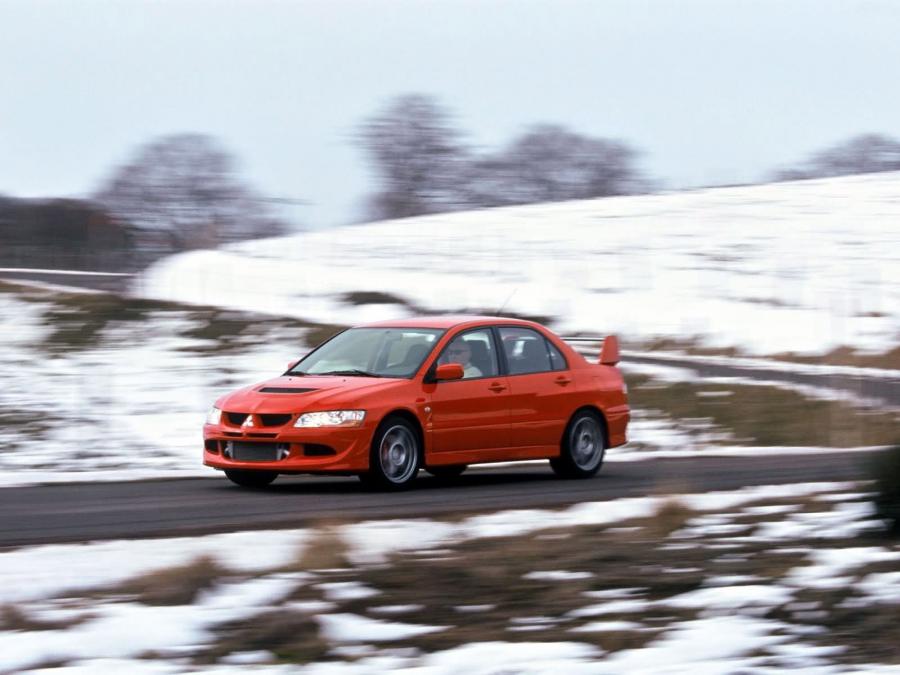  Mitsubishi Lancer Evolution VIII 2003 года  (фото 26 из 58)